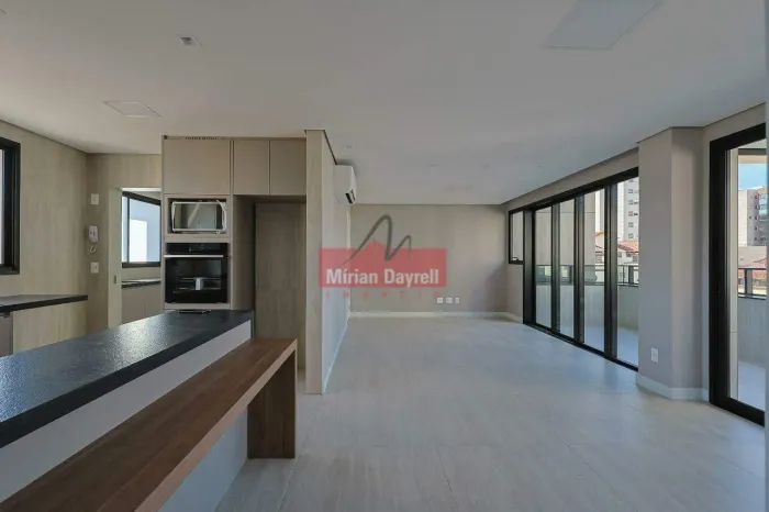 Aluguel apartamento quatro quartos Sion lazer completo