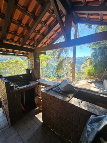 CASA 4 QUARTOS COLÔNIA ALPINA TERESÓPOLIS / RJ