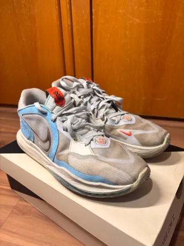 Tênis Kyrie low 5 nike basquete