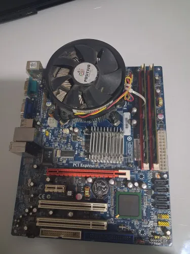Kit Core 2 Quad 3.0GHz + 4gb