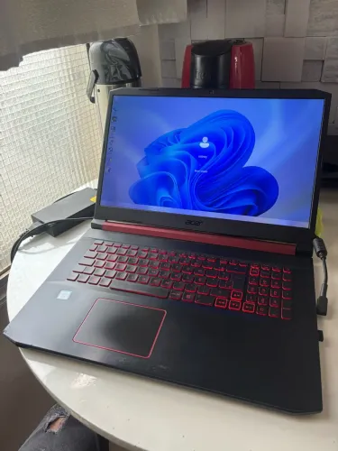 Notebook ACER NITRO i7 8gb/128gb Nvme