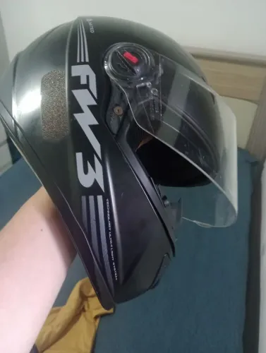 Capacete fw3 preto fosco