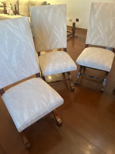 6 cadeiras estofadas para mesa de jantar