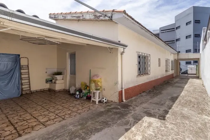 Casa à venda com 3 dormitórios, 221 m² em Olímpico, São Caetano do Sul
