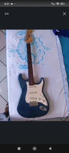 Guitarra(TROCO)por:TV,Tablet,Violão,Not,etc....
