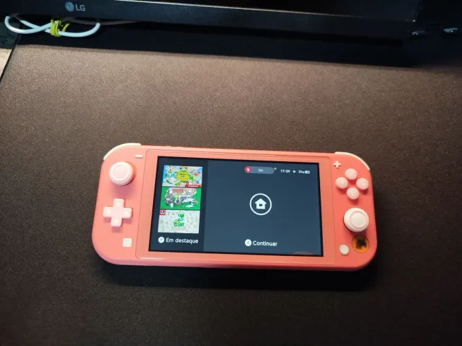 NINTENDO SWITCH LITE + PSP GO