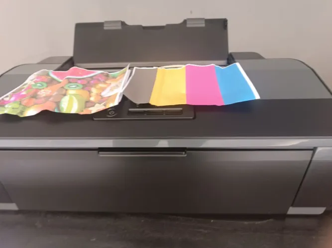 Impressora A3 Epson L1300 ótima imprimindo perfeita revisada