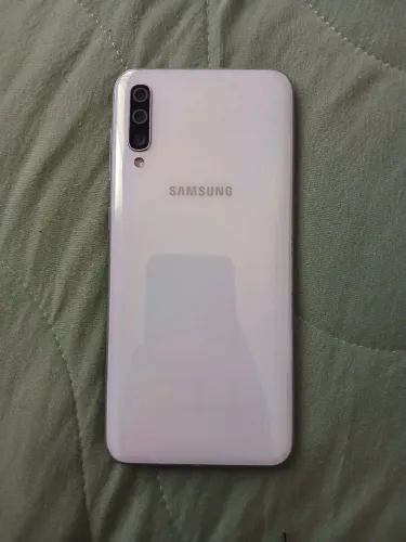 Celular A50