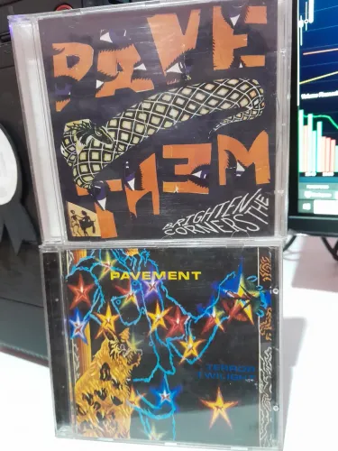 02 CDs Pavement - Brighten The Corners + Terror Twilight - Excelente estado