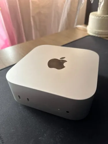 Mac Mini M4 16GB Ram SSD 250GB 