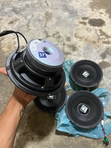 Quatro medio de 8