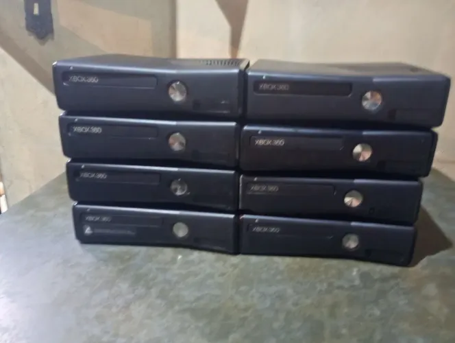Peças de Xbox 360 leia anúncio