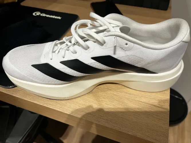Tênis Adidas Evo SL