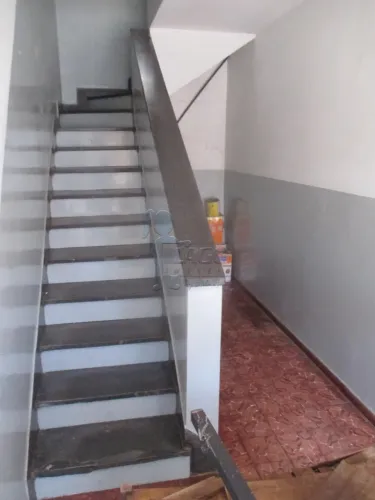 Casa mista de 363m² com 03 quartos para locação - Centro
