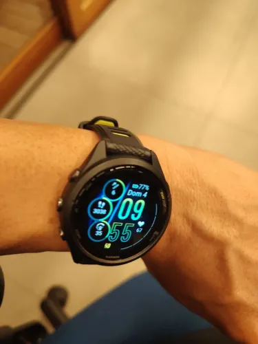 Garmin 265s Amoled estado novo em pleno uso