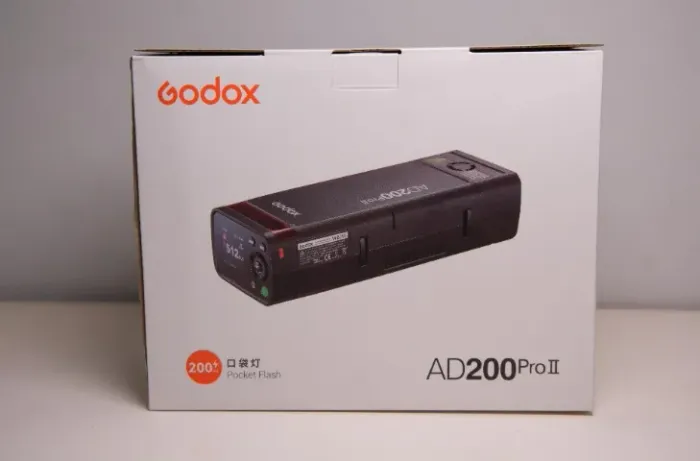 FLASH GODOX AD200 PRO 2
