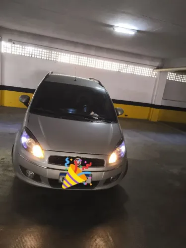 Fiat Idea Essence 1.6 Flex 16V 5P 2011