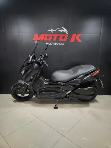 Linda Xmax