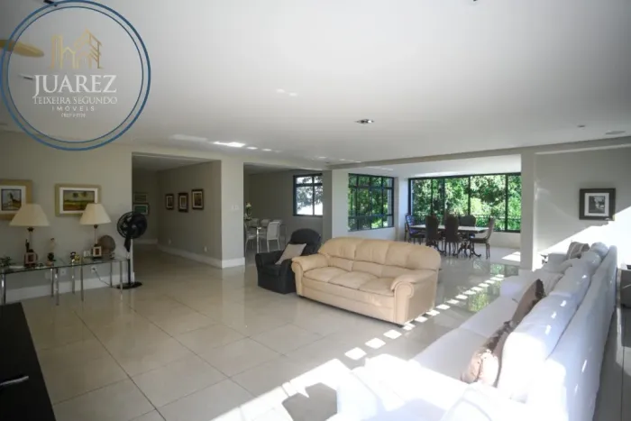 APARTAMENTO À VENDA EM BROTAS COM 4/4 SENDO 2, 4 VAGAS SOLTAS E INFRAESTRUTURA COMPLETA!