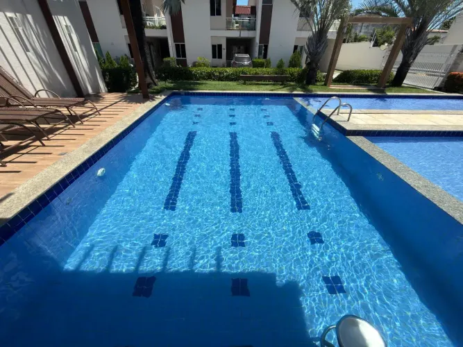 Casa Duplex em condomínio fechado com lazer - Fortaleza