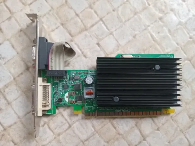 Placa de Video 512Mb NVidia GeForce 8400GS, apenas 80,00