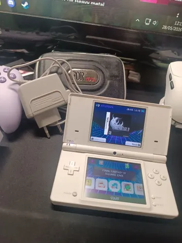 Nintendo dsi Japonês - Impecável