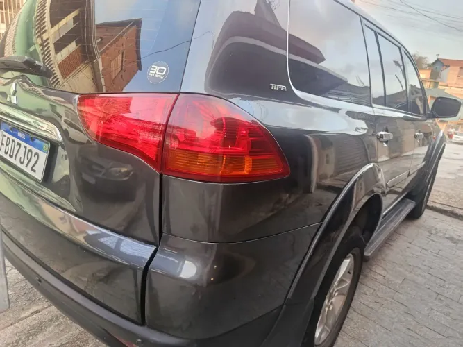 Mitsubishi Pajero Dakar 3.2 4X4 T.i. Dies. 5P Aut. 2013