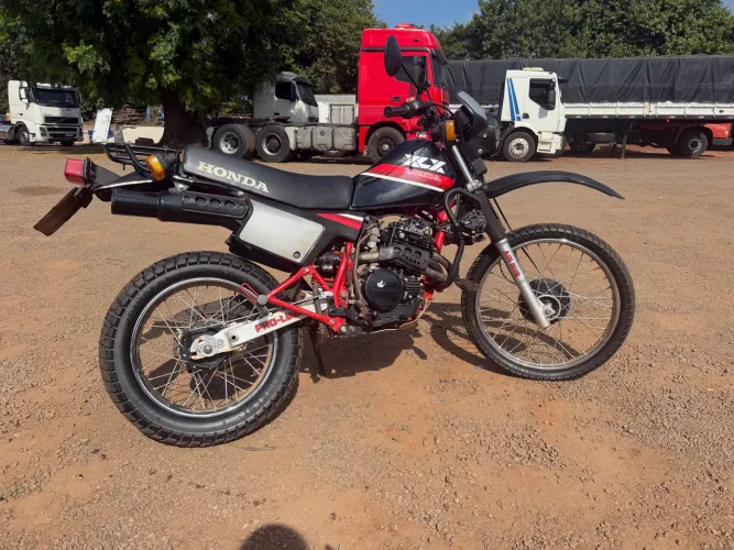 Honda XLX 250R
