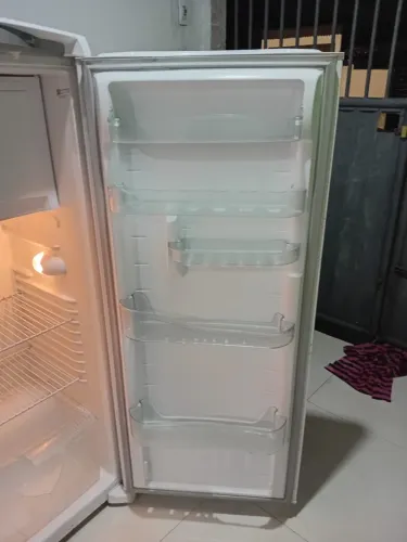 Geladeira tudo funcionando