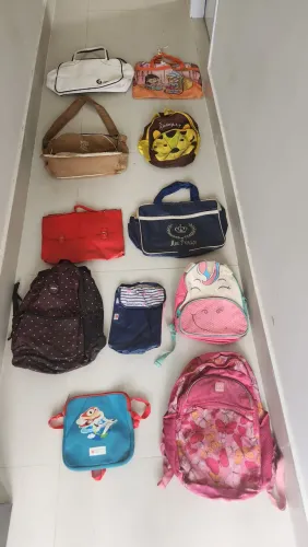 Lote com 11 Bolsas e Mochilas - Ideal para Brechó / Revenda / Bazar / Usado 