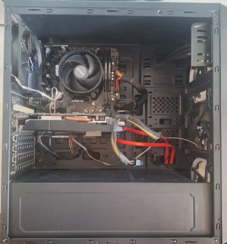 PC Gamer Ryzen 5 2600 + GTX 1060 6GB - 16GB RAM + SSD + HD + Fonte Corsair