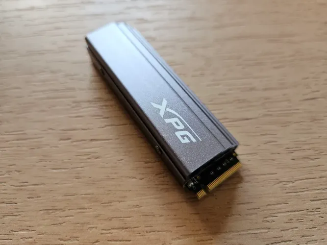 Memoria ssd m2 de 2 teras xpg 4gen