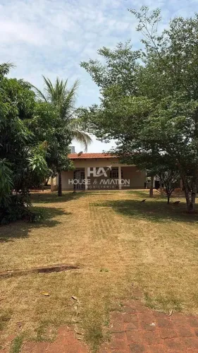 Imóvel para venda possui 363 metros quadrados com 4 quartos em Zona Rural - Brazabrantes -