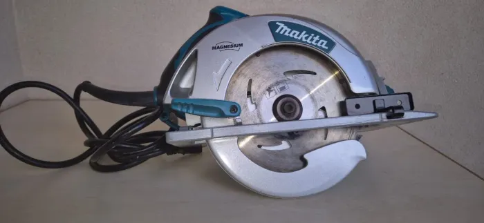 Serra Circular Makita 5007 MG