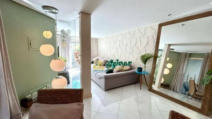 Casa com 3 dormitórios à venda, 190 m² por R$ 1.480.000,00 - Vila Augusta - Guarulhos/SP