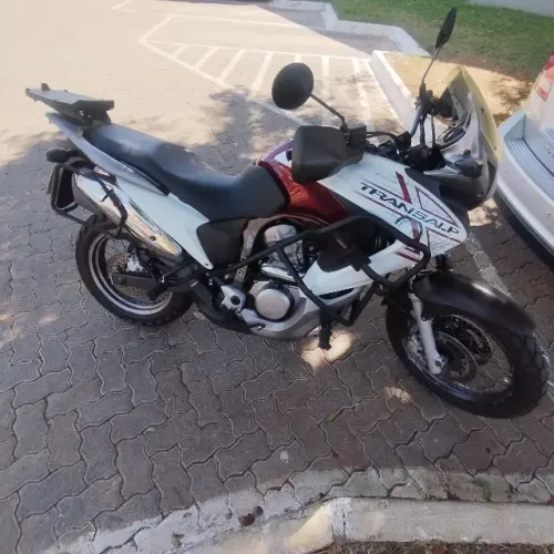 Honda XL 700 V Transalp ano 2011/12