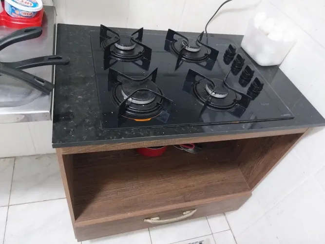 Vendo folgao cookpot com movel