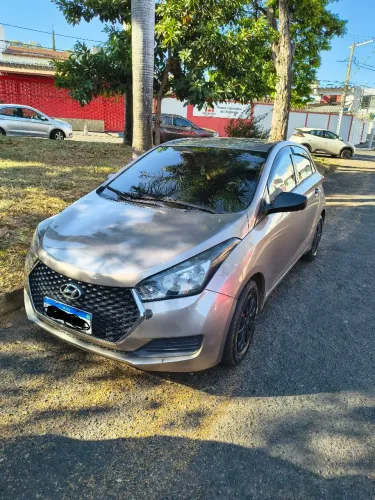 Hyundai HB20 Unique 1.0 Flex 12V Mec. 2019