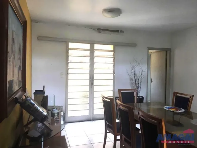 Imovel Comercial em Jacareí, no bairro Jardim Flórida, para locação.