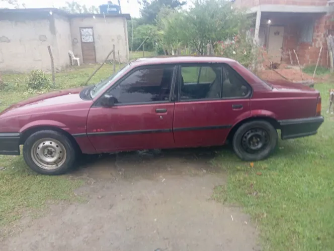 Chevrolet Monza GLS/ Hi-tech 2.0 EFI 2P E 4P 1996