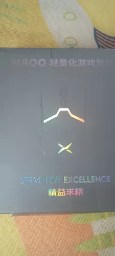 mouse delux m800