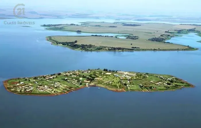 Terreno à venda em Primeiro de Maio, Centro, Ilha do Sol