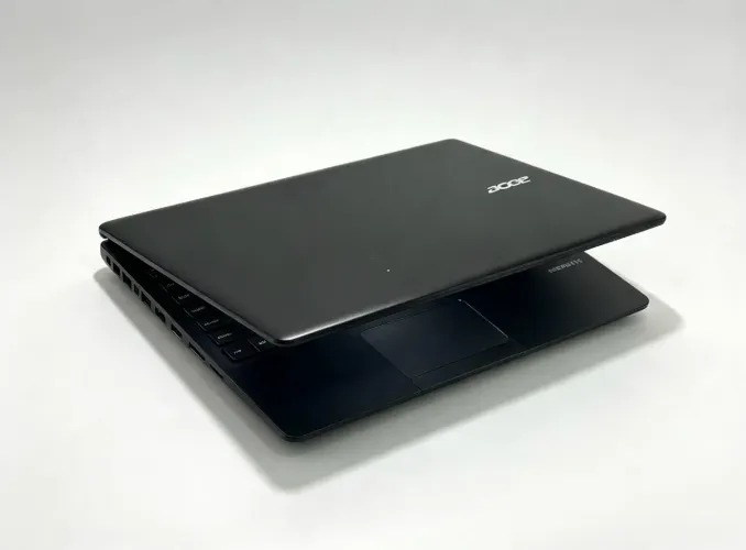 VENDO NOTEBOOK ACER
