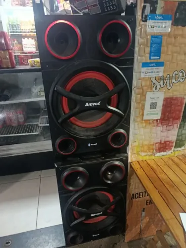 Caixa de som Amvox 1000 rms