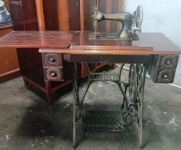 Máquina vintage Singer