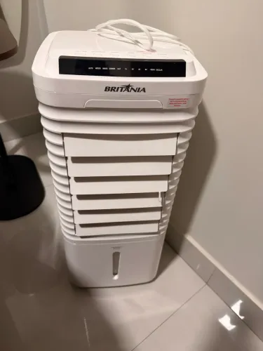 Vende-se Climatizador Britânia