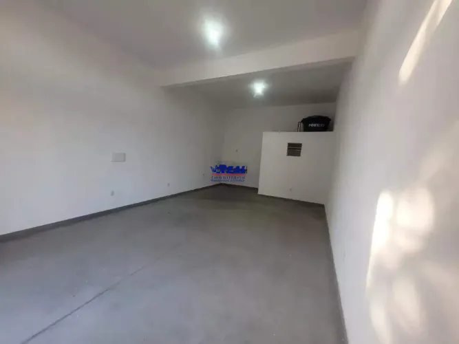 Loja para Alugar no Centro de Ibirité (Centro Park) | 34,32 m² internas + 360 m² terreno