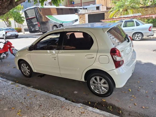 Toyota Etios X Plus 1.5 Flex 16V 5P Aut. 2019