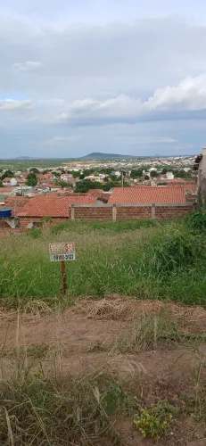 Terreno no Pé do Monte 10×16