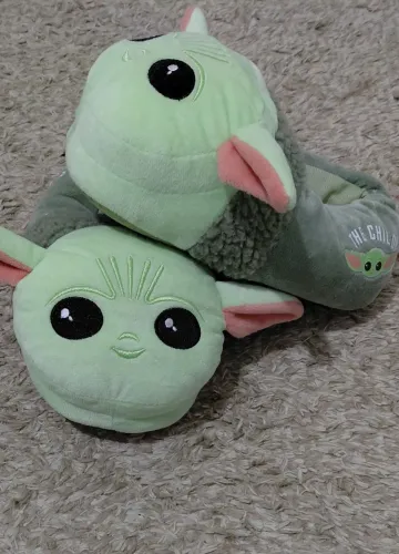 Pantufas baby yoda